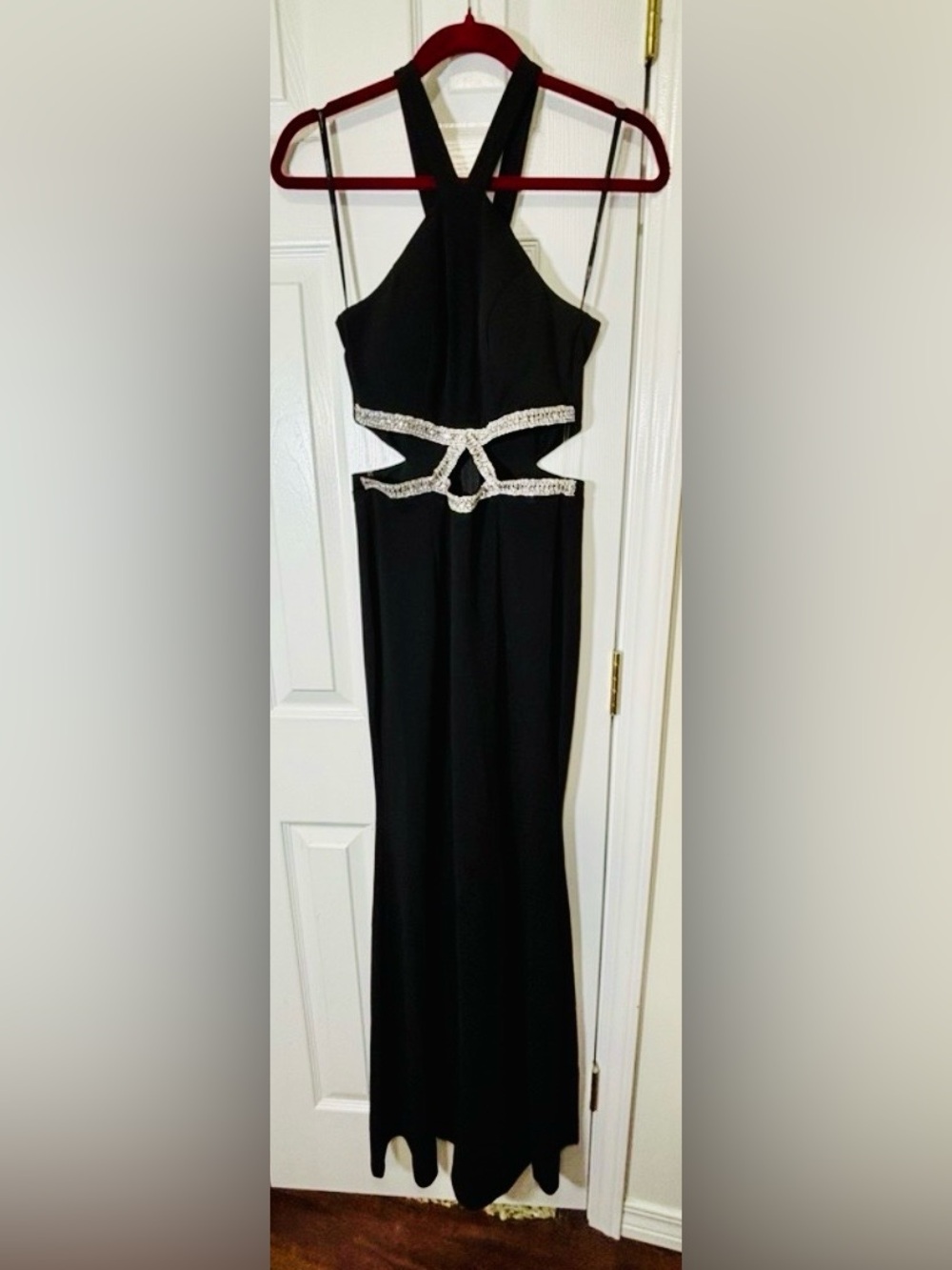 NWT SPEECHLESS SZ 3 Juniors Embellished Cut Out Sheath Dress